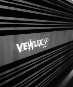 Misora_closeUpBw_Raiden4